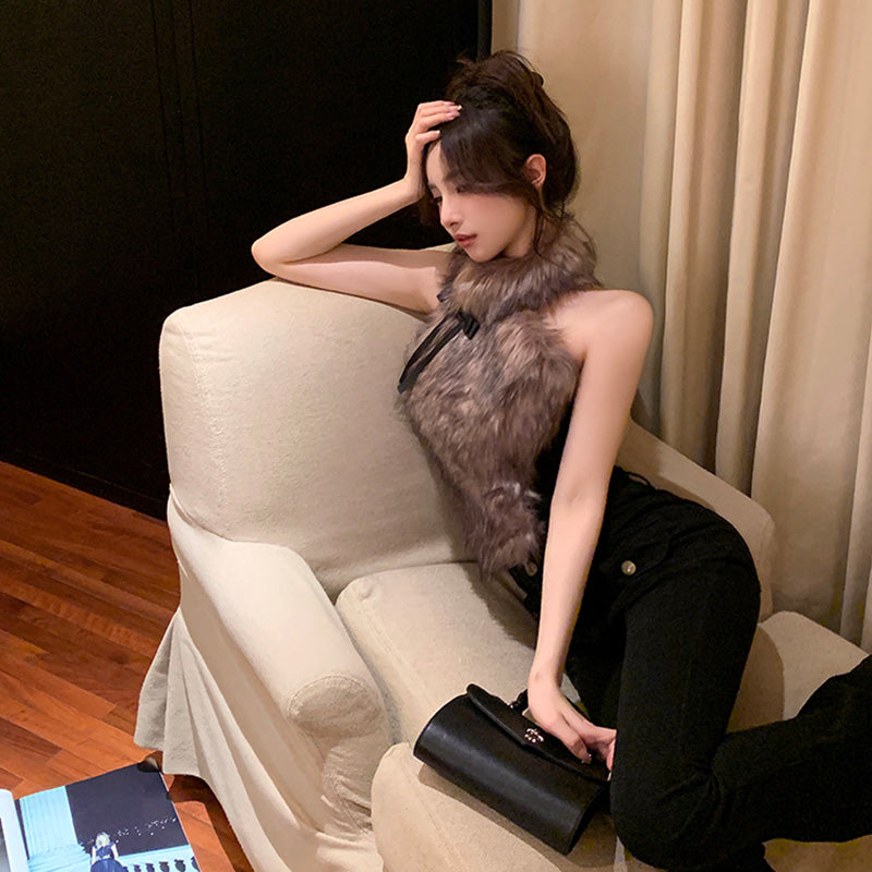 バックレスファーベスト