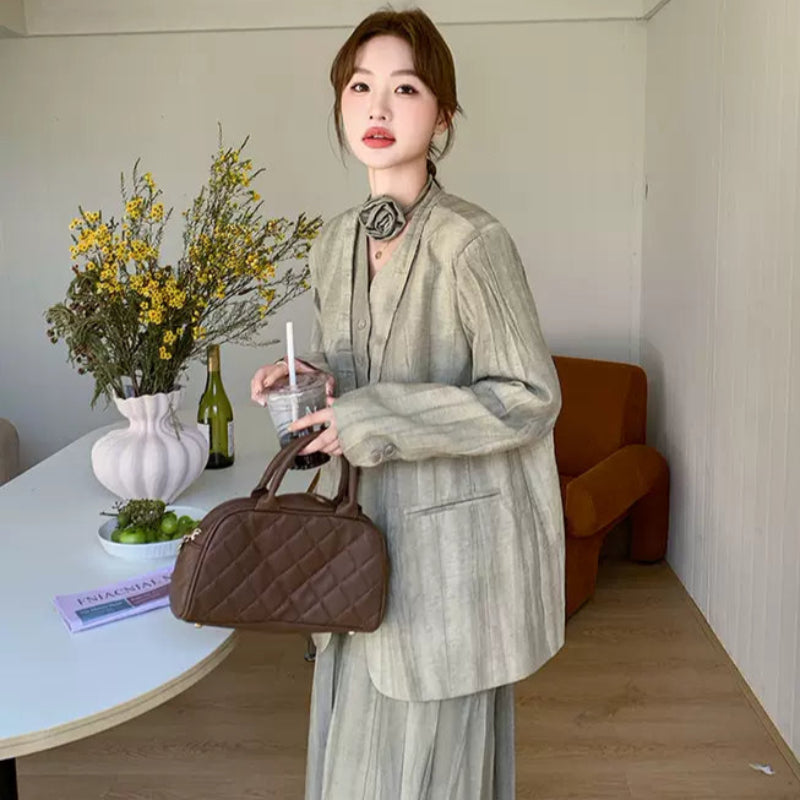 スマッジカラースリーピーススカートスーツ