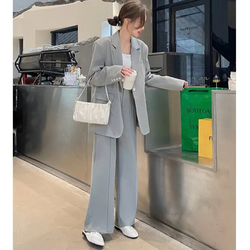 ソフトグレーワイドレッグパンツスーツ