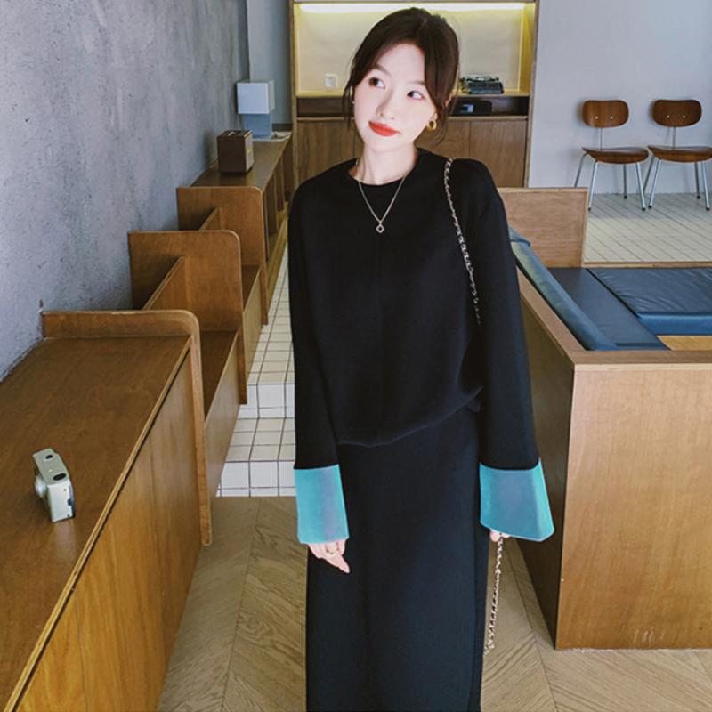 スウェットバイカラートップス×スカートセット