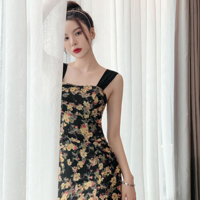 フラワーデザインノースリーブワンピース