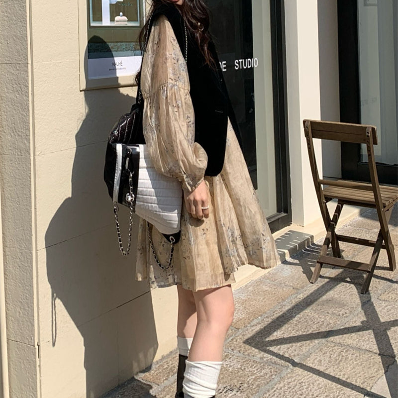 ベルベットベスト×フラワーワンピースコーデセット