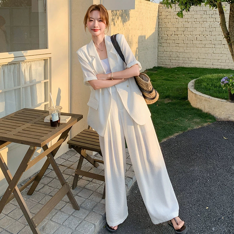 Theory ジャケットベストパンツ3セット ホワイト ホワイトジャケット×ワイドパンツスーツ (白) 夏 洗練された