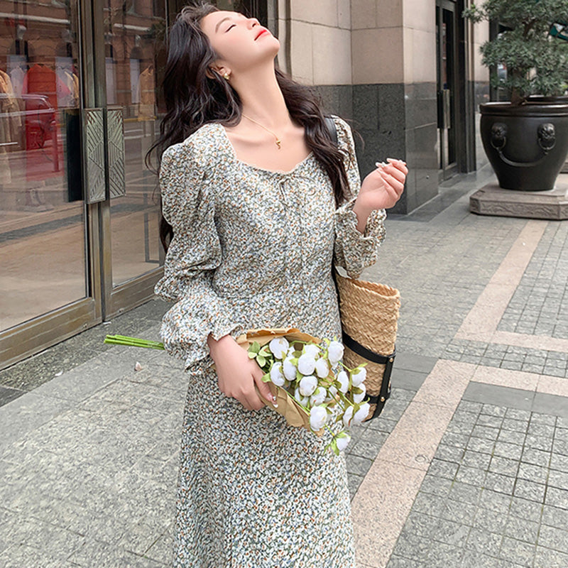 ティアードキャンディースリーブ小花柄ワンピ