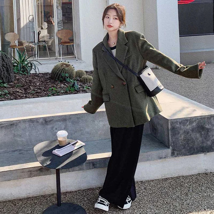 ワイドラペルオーバーコート