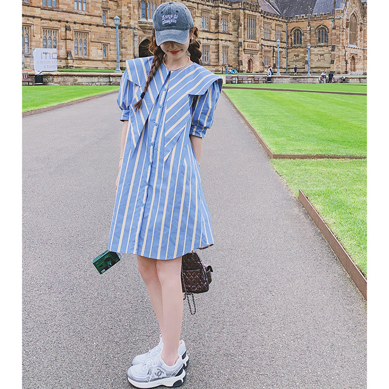 ビッグシルエットストライプケープ風ワンピース