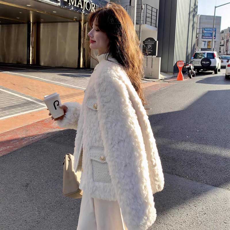 ノーカラープードルファージャケット