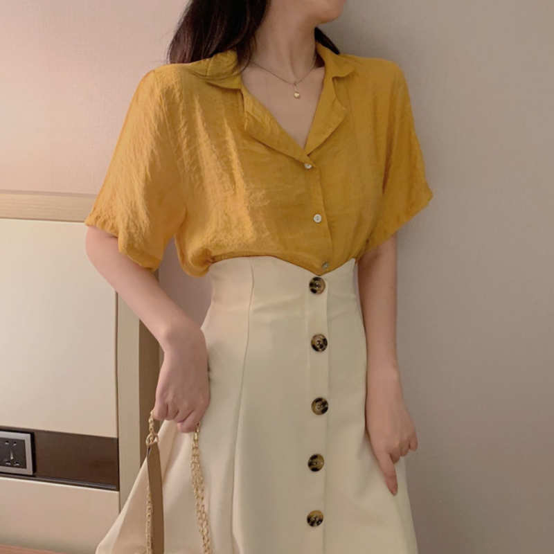 【即納】イエローオープンカラーシャツ×フロントボタンフレアスカート