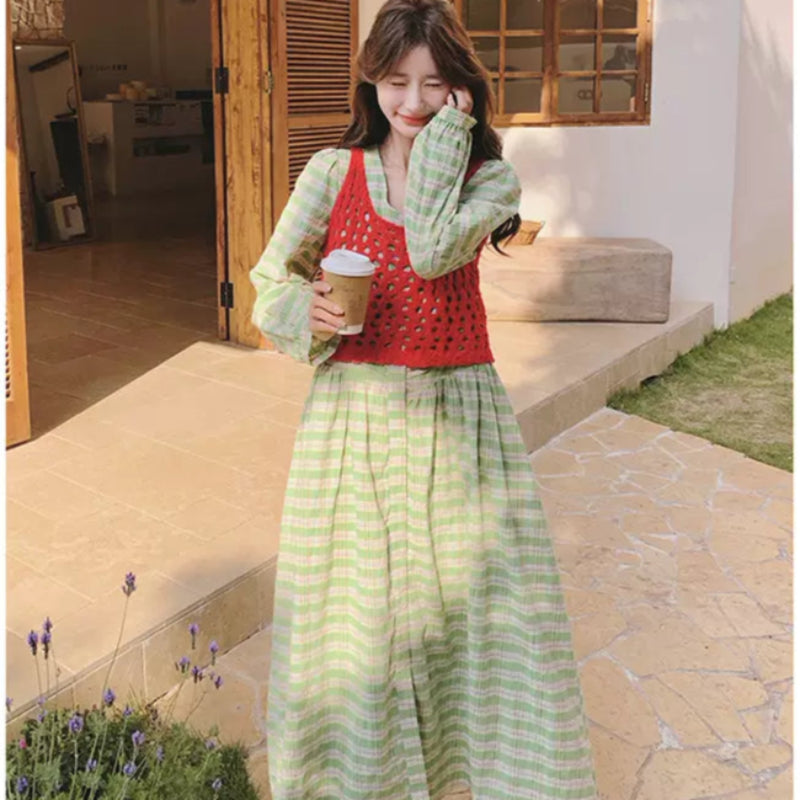 レースベスト×グリーンチェックワンピース