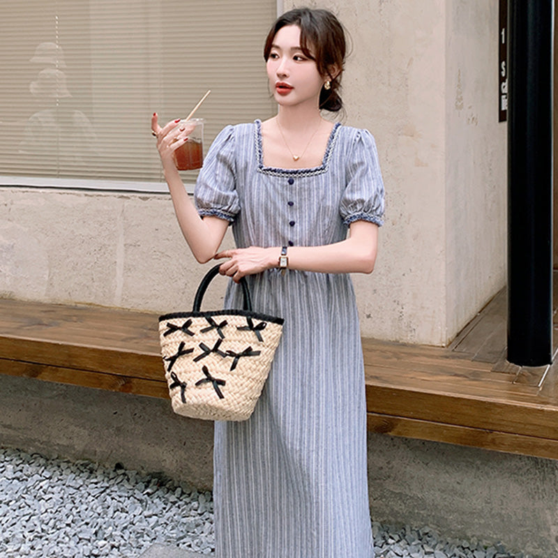 ストライプスクエアネックパフスリーブワンピース