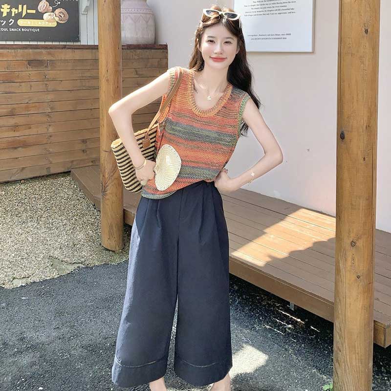 マルチボーダーニット×タックワイドパンツ