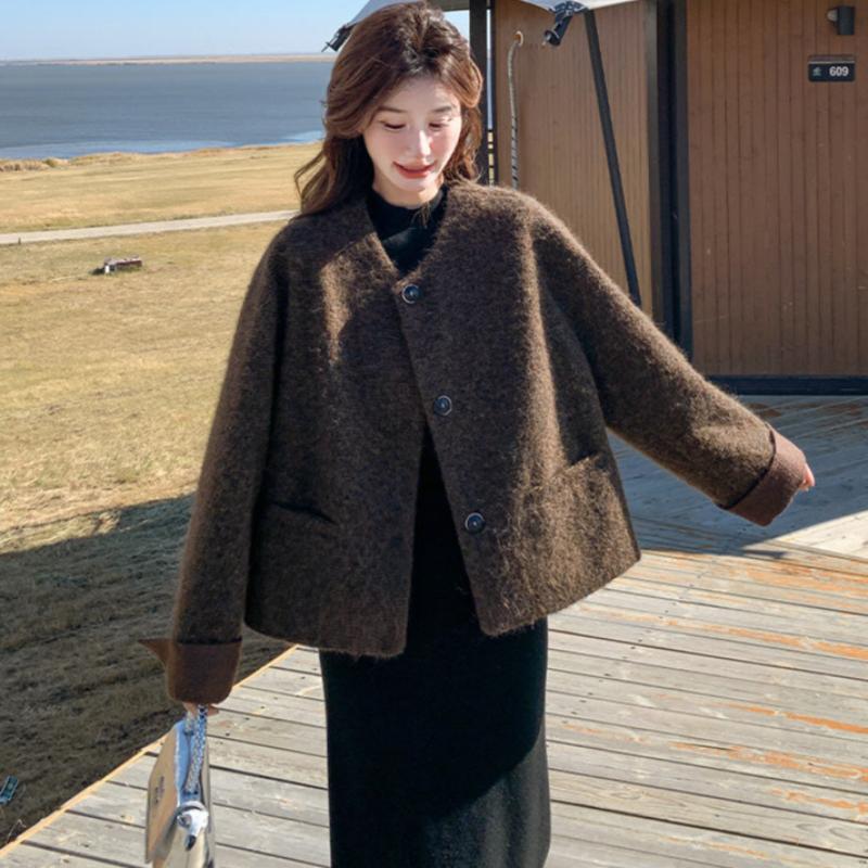 ノーカラーウールショートコート