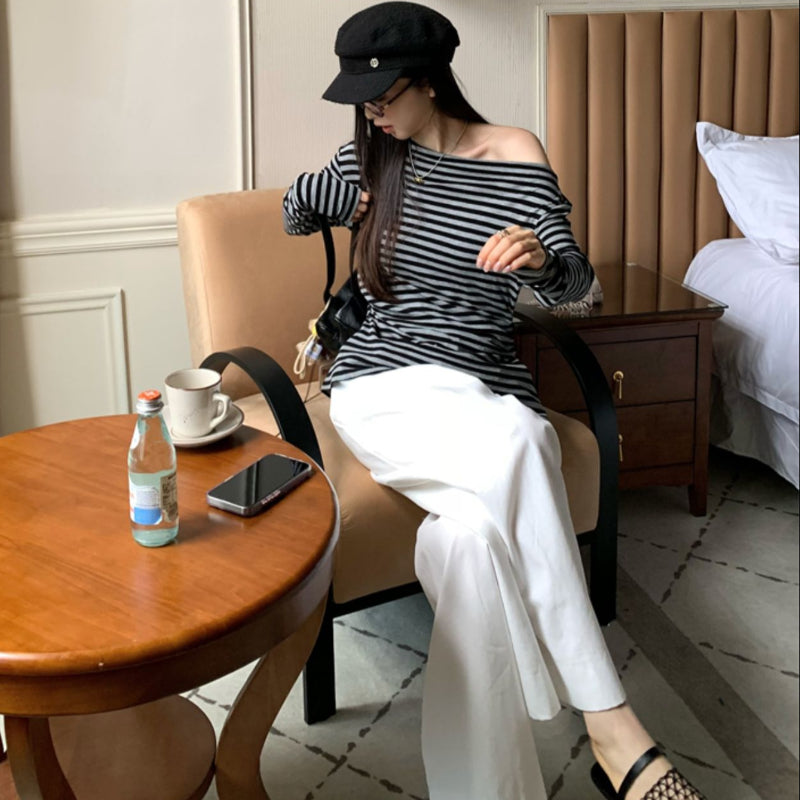 オフショルダーボーダーロングTシャツ