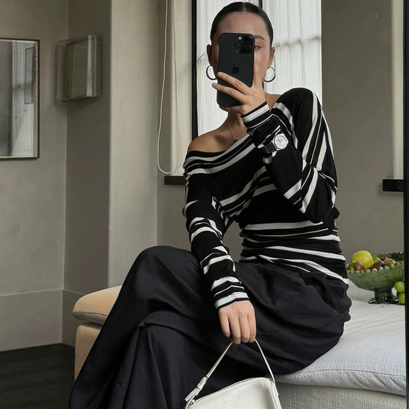 アシメストライプストライプオフショルダートップス(2colors)