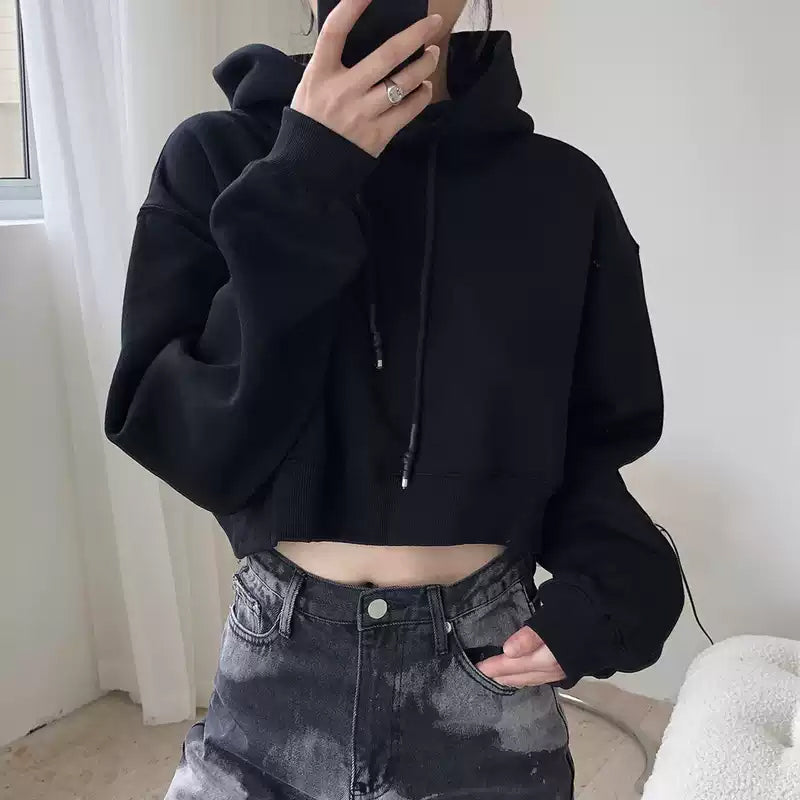 クロップドフーディー