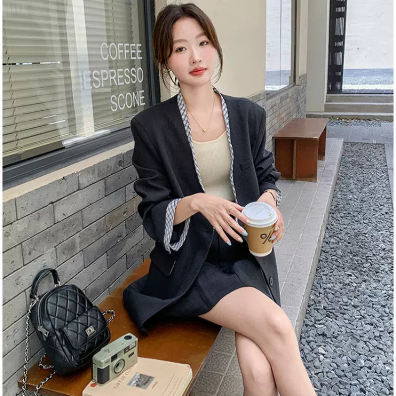 チェックデザイングレージャケット×スカートスーツ