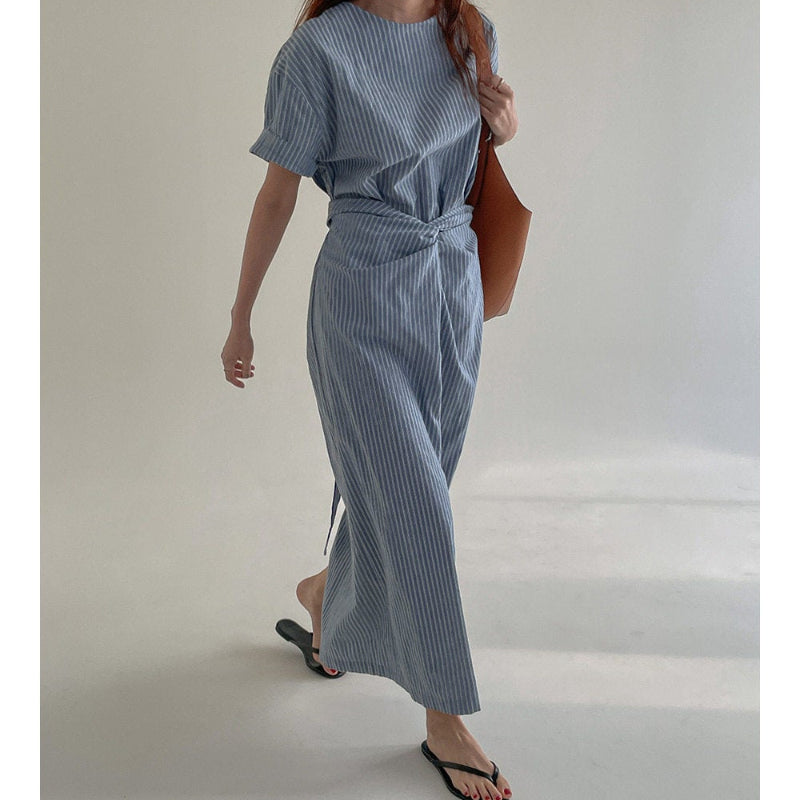 ツイストデザインストライプワンピース