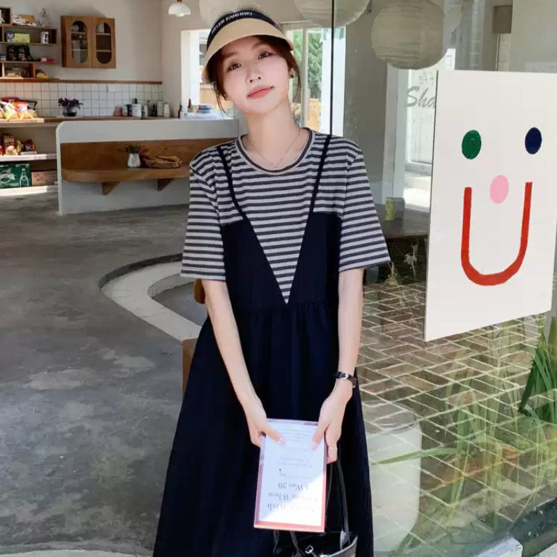 ストライプTシャツ×レイヤードワンピ