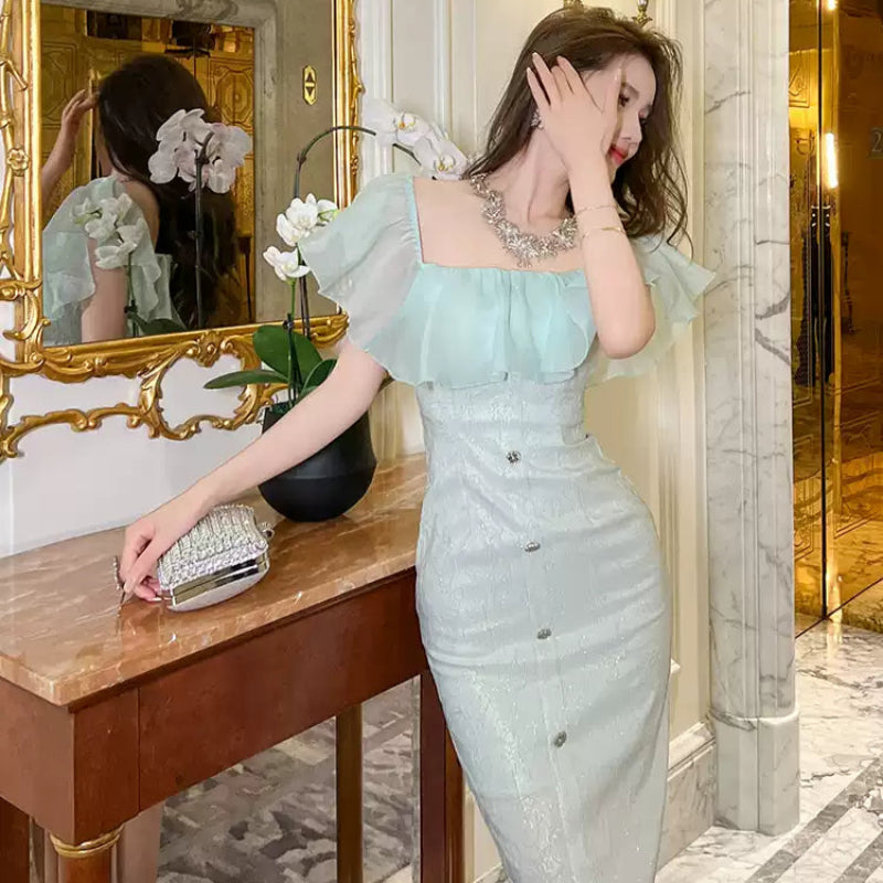 フリルネックフラワーエンボスドレス