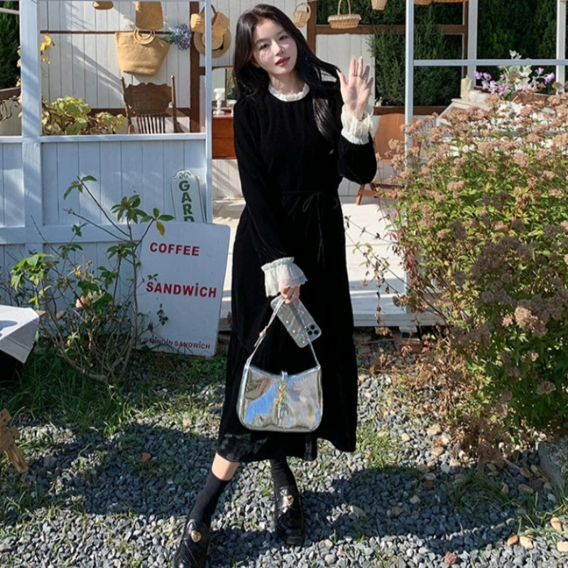 クラシカルベルベット裾切り替えワンピース