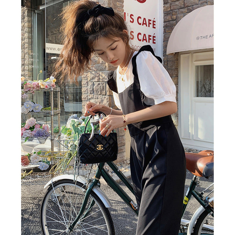 バルーン袖シアーブラウス×フリルショルダーサロペット