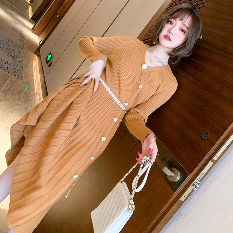 ビジューベルト付きプリーツニットワンピース(2colors)