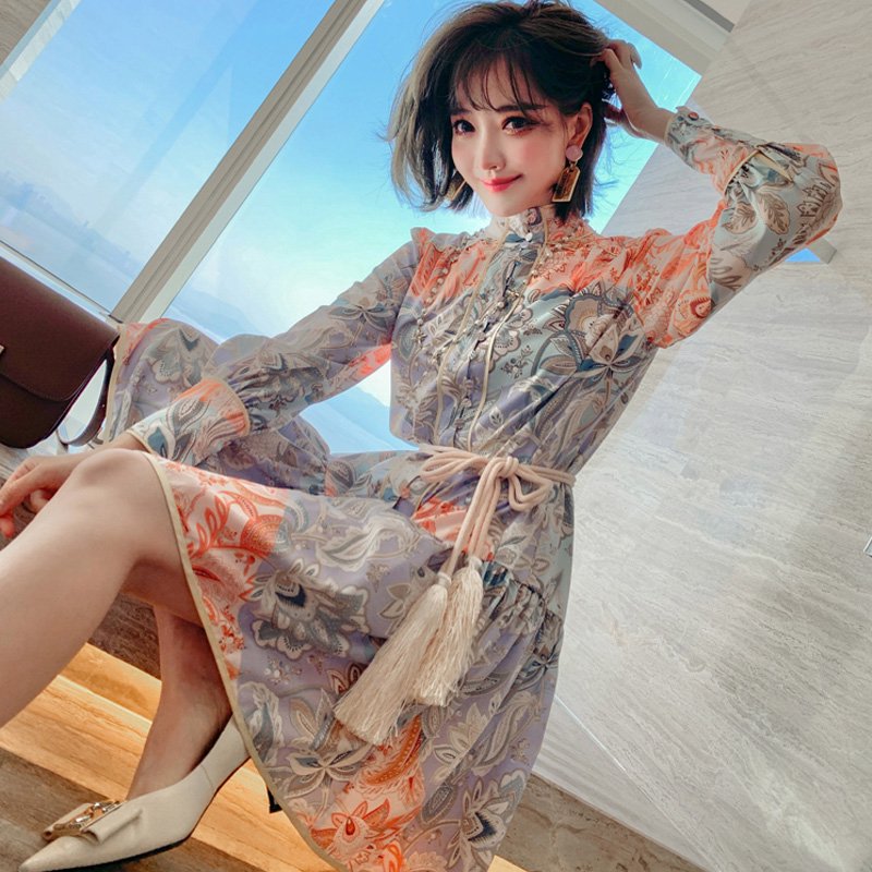 マルチ花柄プリント裾フリルワンピース