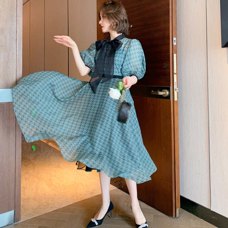 ランタンスリーブ異素材ボウタイドットプリントワンピース