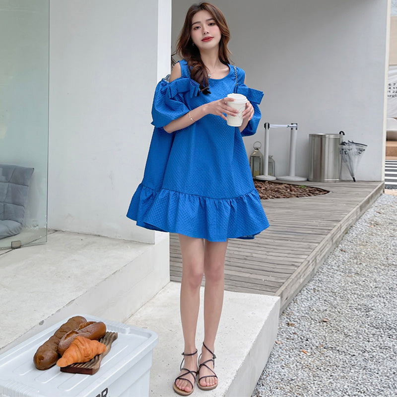 オープンショルダーリップルフリルワンピース