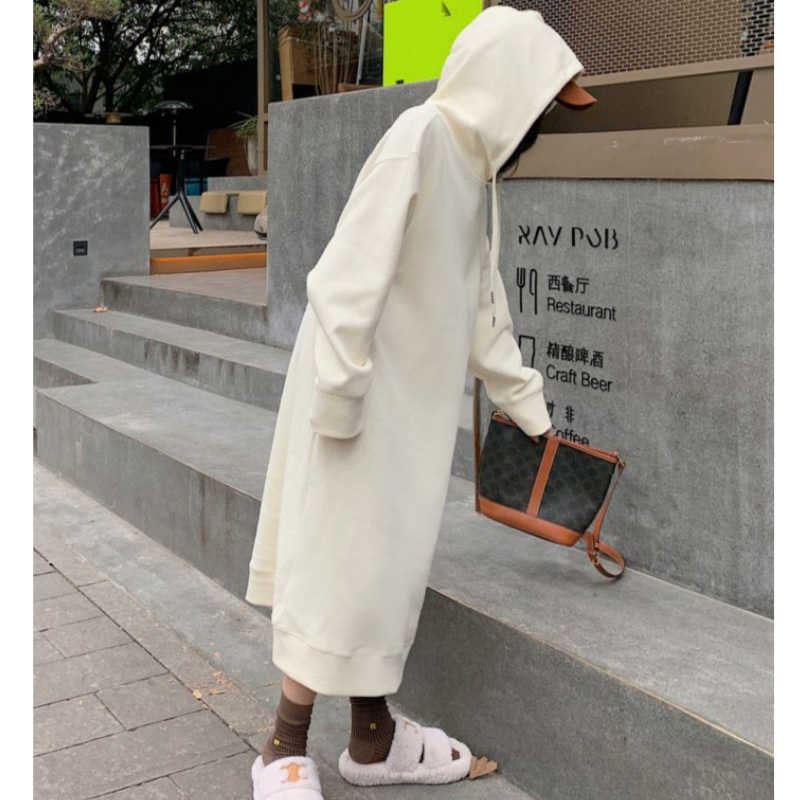 リブオーバーパーカーワンピース