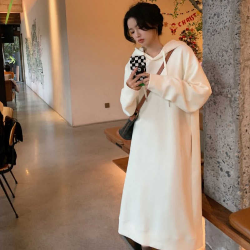 リブオーバーパーカーワンピース