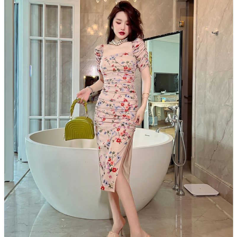 スリーブコンシャススクエアネック花柄ニットワンピース