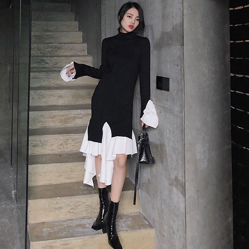 アシンメトリーレイヤードモノトーンワンピース