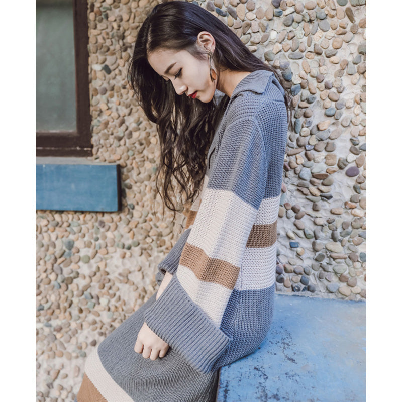 開襟マルチボーダーニットワンピース