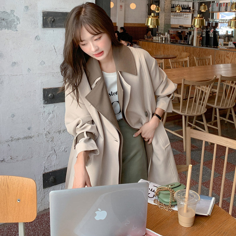 レイヤード風ツートンカラートレンチコート