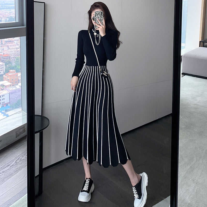 スカラップヘムストライプ切り替えニットワンピース