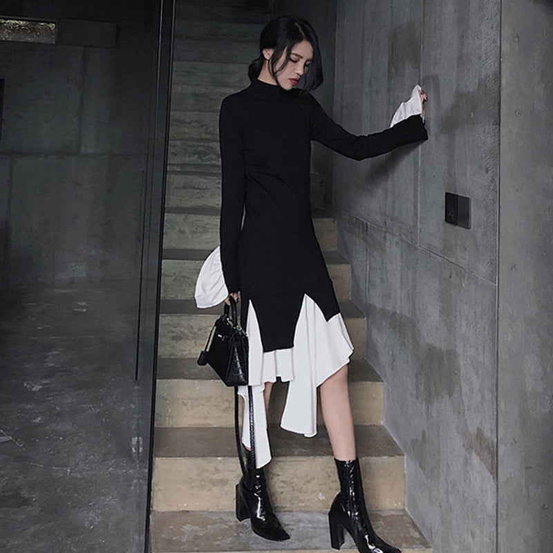 アシンメトリーレイヤードモノトーンワンピース