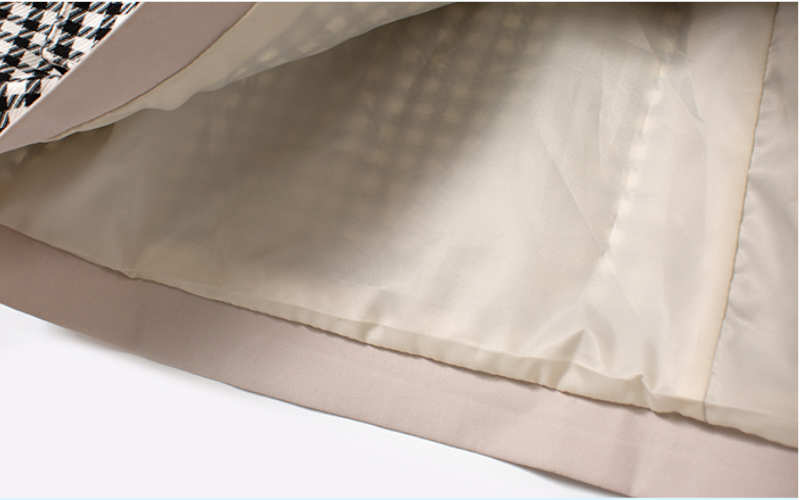 ギンガムチェックパネルマウンテンパーカー