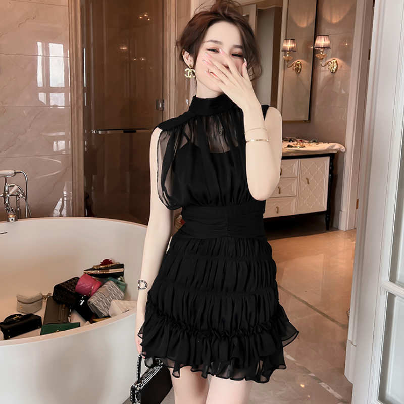 シャーリングスカートコンビシアーミニワンピース