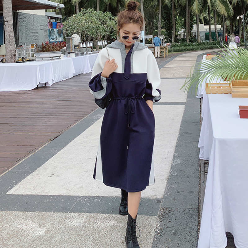 マルチカラーパネルスウェットフーディーワンピース