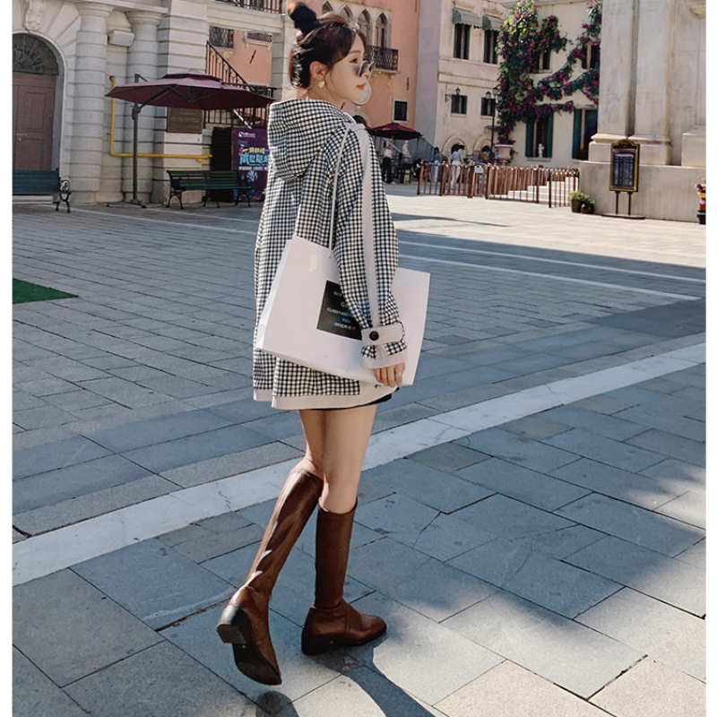 ギンガムチェックパネルマウンテンパーカー