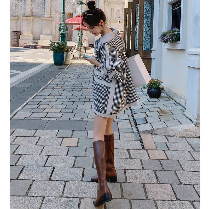 ギンガムチェックパネルマウンテンパーカー