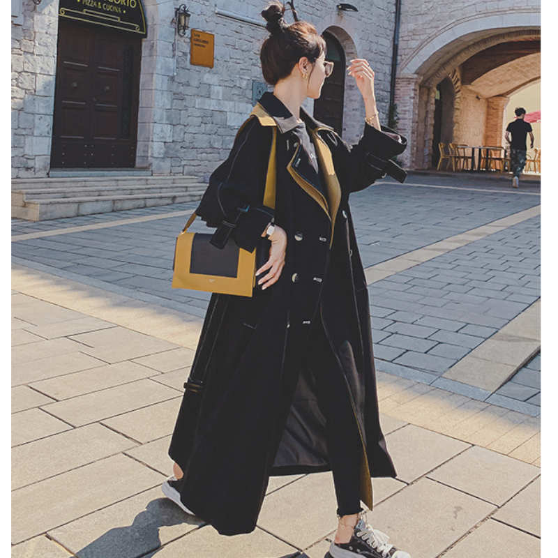 レイヤード風ステッチ入りロングトレンチコート