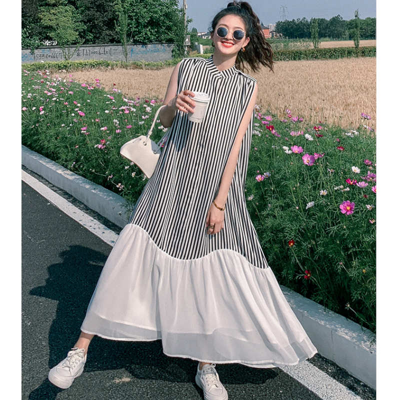 シアーフリルヘムストライプノースリーブワンピース