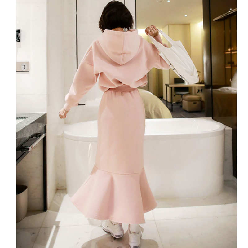 オーバーパーカー×マーメイドロングスカート(2colors)