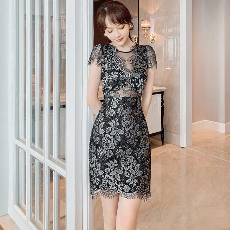 ラメ総レースシアースカラップミニワンピース