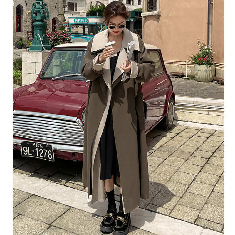 バイカラーレイヤード風ガウンチェスターコート