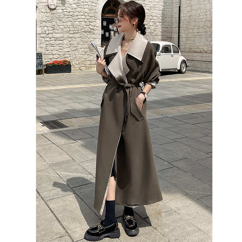 バイカラーレイヤード風ガウンチェスターコート