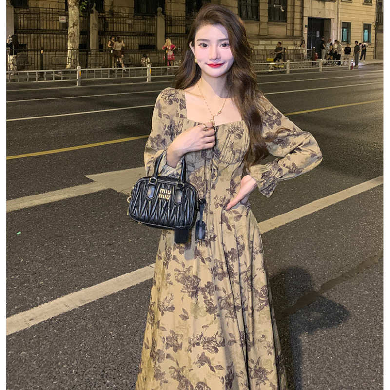 ローズプリントハートネックロングワンピース