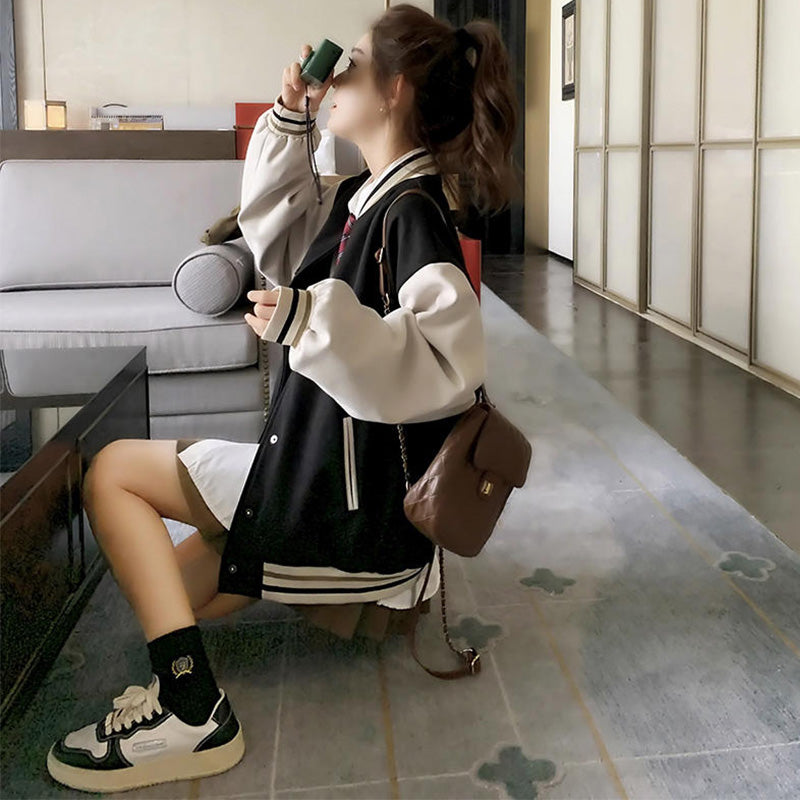 モノトーンビッグスタジャン